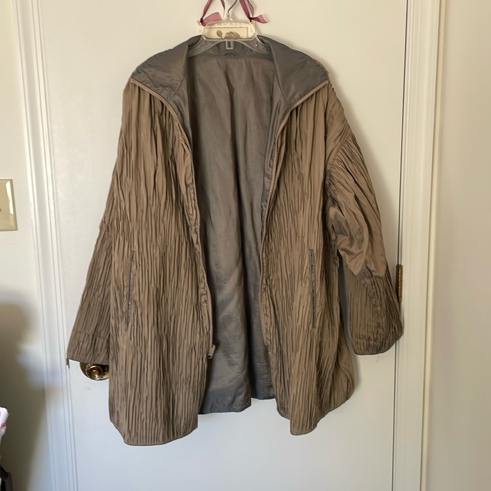 Reversible Jacket With Pleating